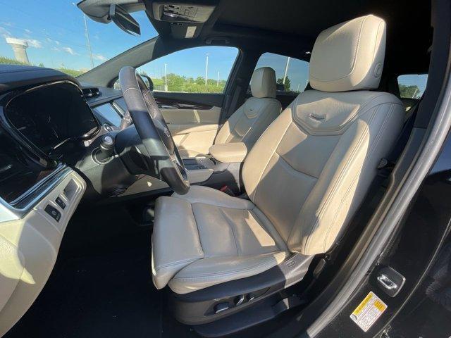 used 2017 Cadillac XT5 car, priced at $21,500