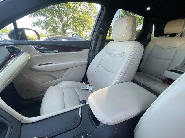used 2017 Cadillac XT5 car, priced at $20,800