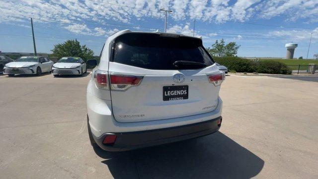 used 2015 Toyota Highlander car, priced at $15,250