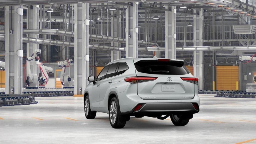 new 2026 Toyota Highlander car, priced at $55,067
