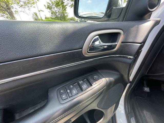 used 2015 Jeep Grand Cherokee car, priced at $11,000