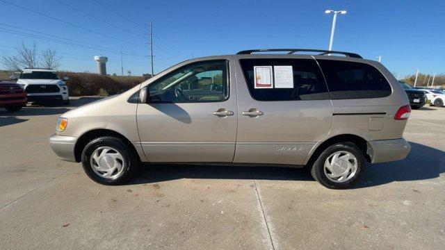 used 2003 Toyota Sienna car, priced at $3,750