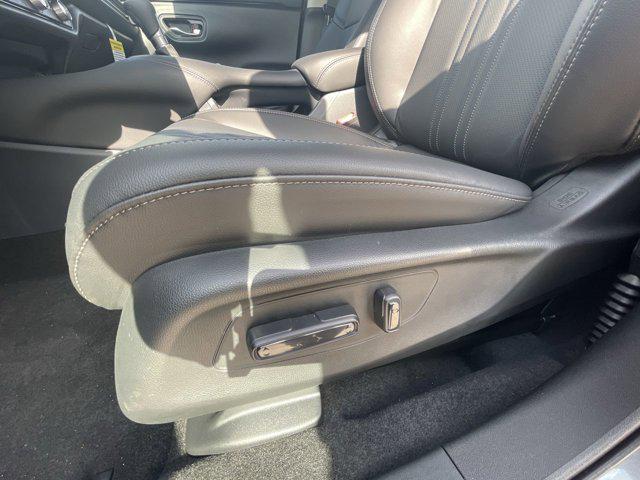 used 2025 Honda HR-V car, priced at $32,775