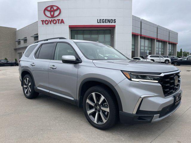 used 2025 Honda Pilot car, priced at $47,000