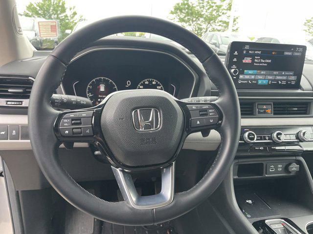 used 2025 Honda Pilot car, priced at $47,000