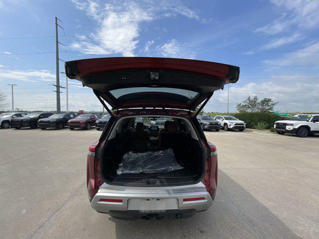used 2025 Nissan Pathfinder car, priced at $48,000