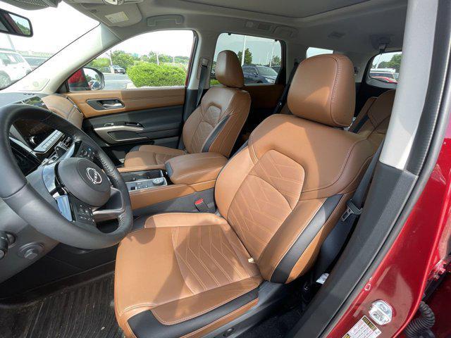 used 2025 Nissan Pathfinder car, priced at $48,000