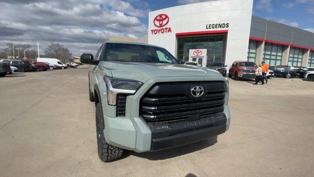 new 2025 Toyota Tundra car