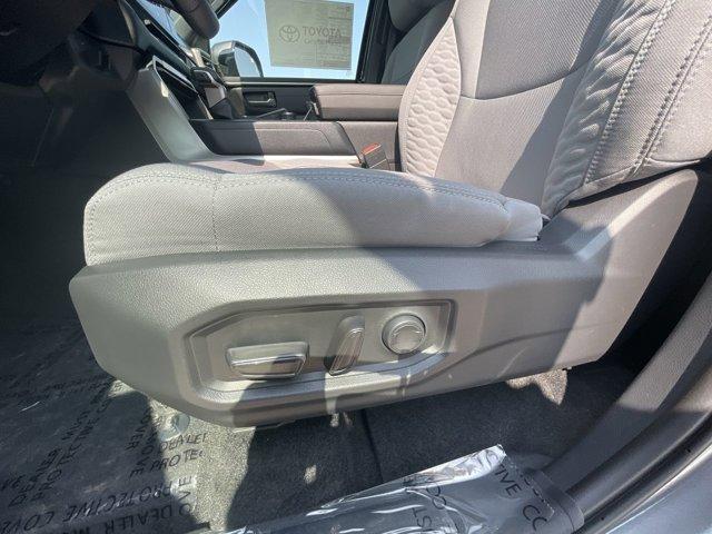 new 2025 Toyota Tundra car