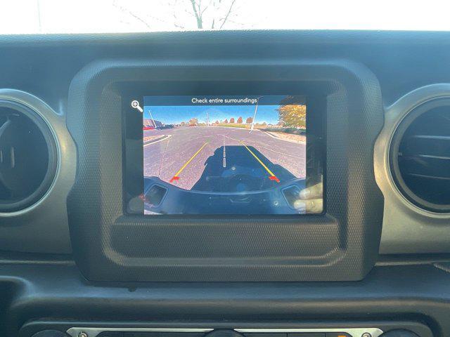 used 2022 Jeep Gladiator car, priced at $27,000