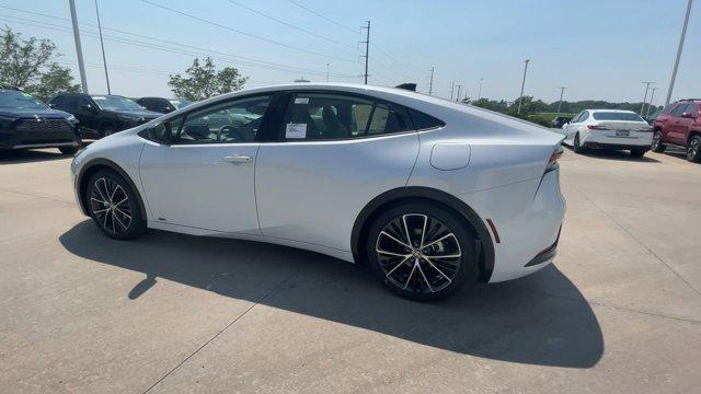 new 2025 Toyota Prius car