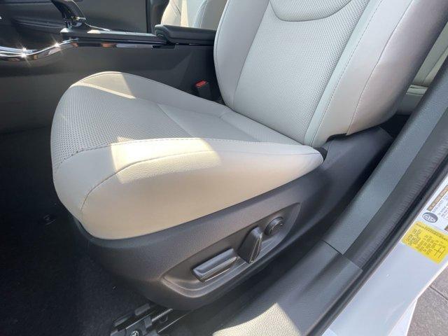 new 2025 Toyota Prius car