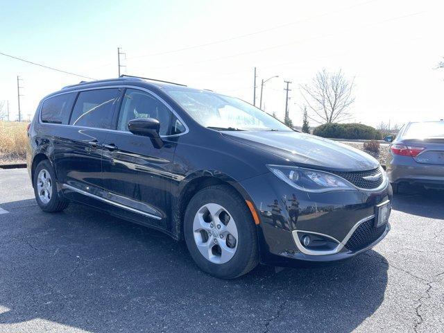 used 2017 Chrysler Pacifica car, priced at $17,000