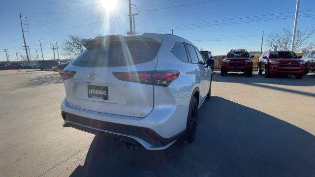 used 2023 Toyota Highlander car, priced at $45,300