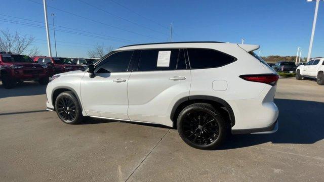 used 2023 Toyota Highlander car, priced at $45,300