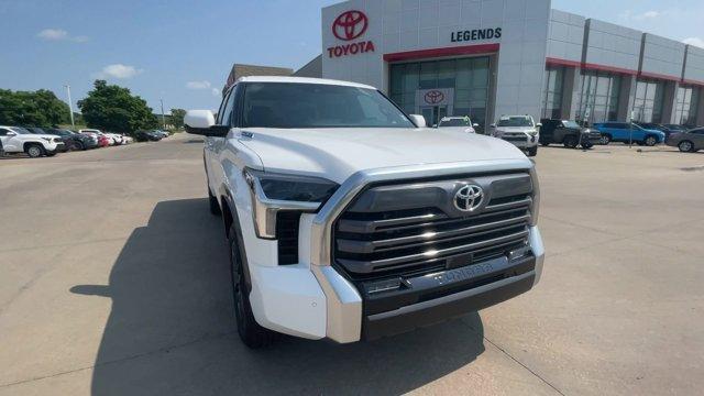 new 2025 Toyota Tundra Hybrid car