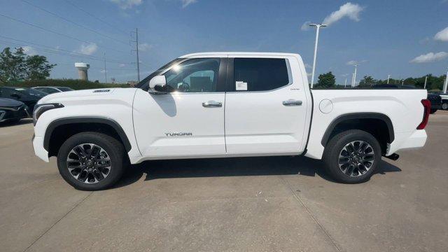 new 2025 Toyota Tundra Hybrid car