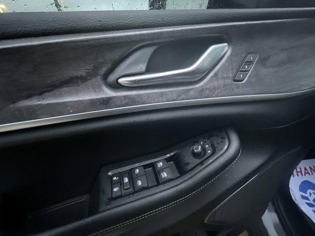 used 2024 Jeep Grand Cherokee car, priced at $37,000