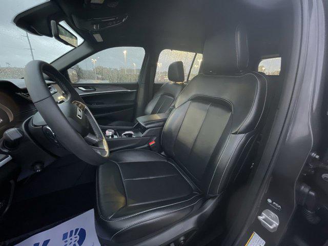 used 2024 Jeep Grand Cherokee car, priced at $37,000