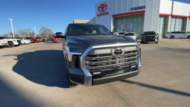 new 2025 Toyota Tundra car