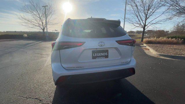 used 2022 Toyota Highlander car, priced at $37,000