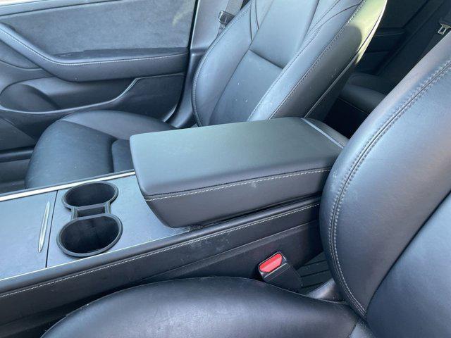 used 2021 Tesla Model 3 car, priced at $27,000