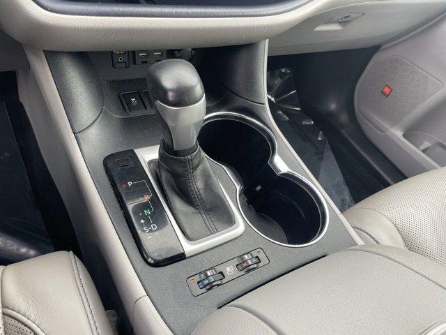 used 2019 Toyota Highlander Hybrid car, priced at $24,000