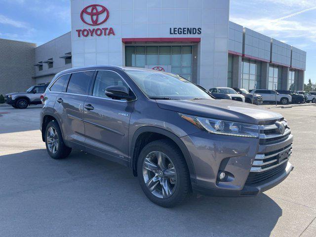 used 2019 Toyota Highlander Hybrid car, priced at $24,000