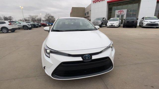 new 2025 Toyota Corolla Hybrid car