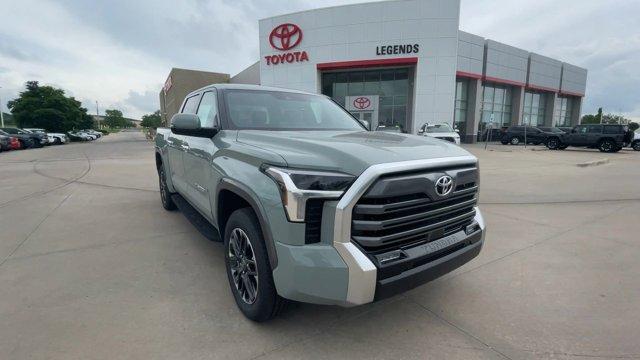 new 2025 Toyota Tundra car