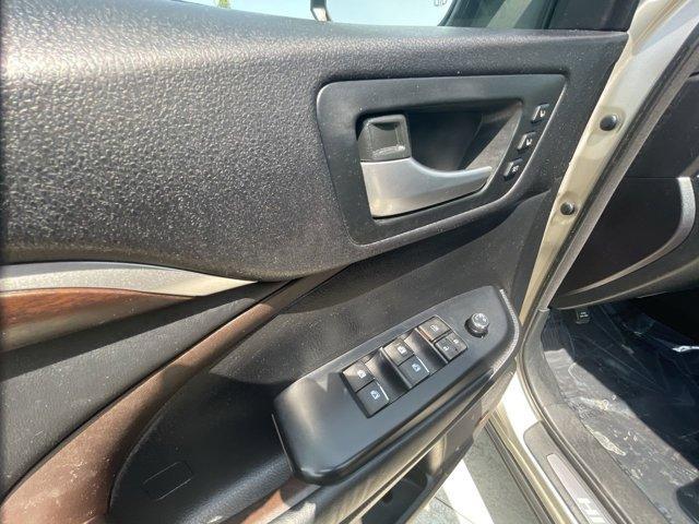 used 2015 Toyota Highlander car, priced at $24,000