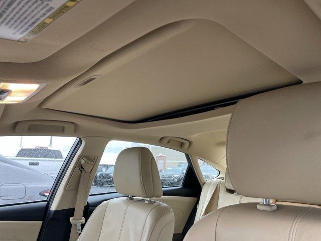 used 2014 Toyota Avalon Hybrid car, priced at $14,000