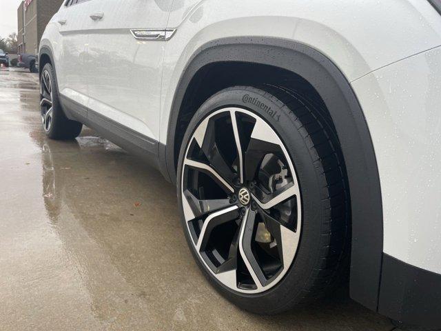 used 2022 Volkswagen Atlas Cross Sport car, priced at $30,800