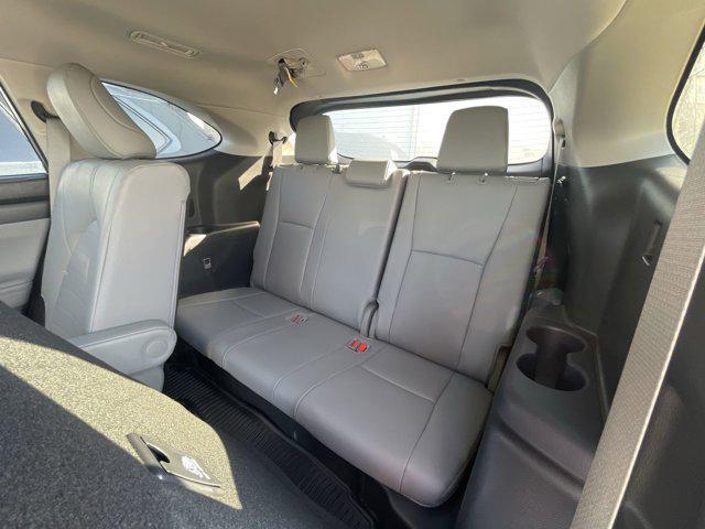 used 2025 Toyota Highlander car, priced at $48,000