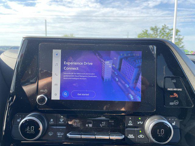 used 2025 Toyota Highlander car, priced at $48,000
