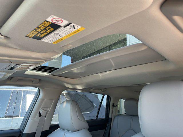 used 2025 Toyota Highlander car, priced at $48,000