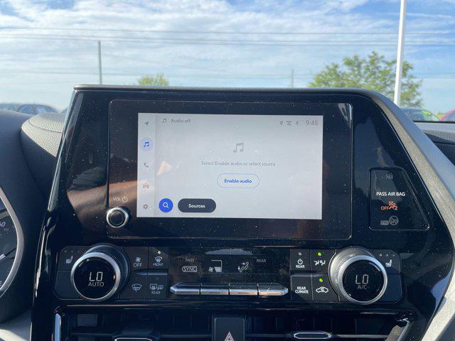 used 2025 Toyota Highlander car, priced at $48,000