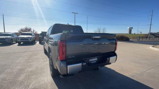 new 2025 Toyota Tundra car