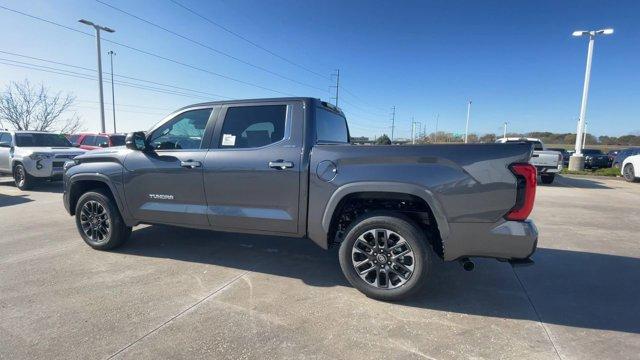 new 2025 Toyota Tundra car