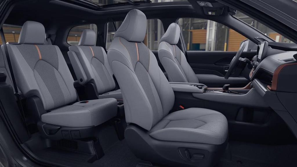 new 2026 Toyota Grand Highlander Hybrid car, priced at $60,348