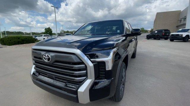 new 2025 Toyota Tundra Hybrid car
