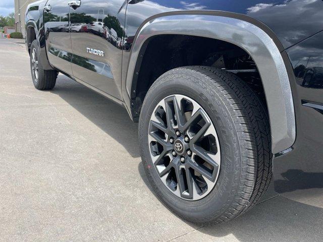 new 2025 Toyota Tundra Hybrid car