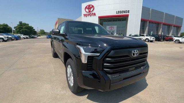 new 2025 Toyota Tundra car