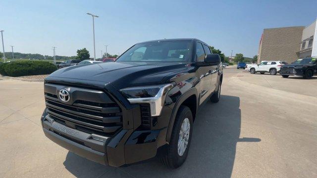 new 2025 Toyota Tundra car