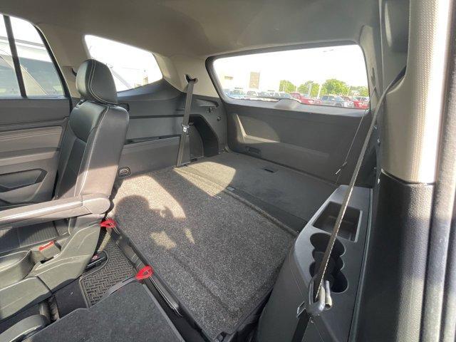 used 2021 Volkswagen Atlas car, priced at $20,000