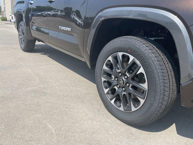new 2025 Toyota Tundra Hybrid car