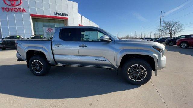 new 2024 Toyota Tacoma car