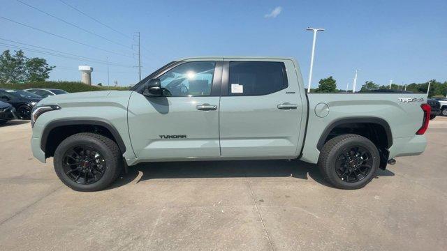 new 2025 Toyota Tundra car