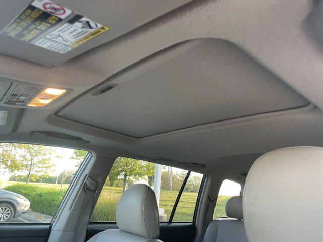 used 2012 Toyota Highlander car, priced at $14,000