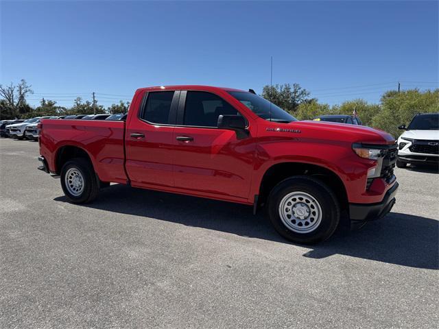 new 2025 Chevrolet Silverado 1500 car, priced at $40,325